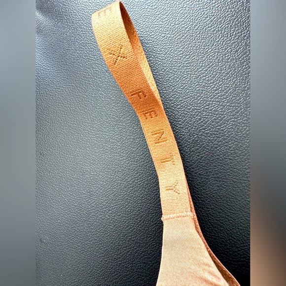 NWT Savage X Fenty Microfiber Push Up Bra 36C - Picture 3 of 9